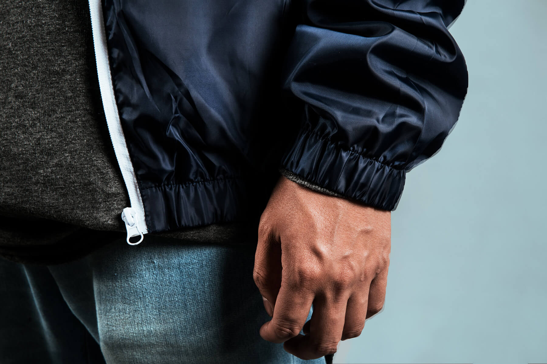 mens-fashion-wrist-sleeve-closeup_4460x4460